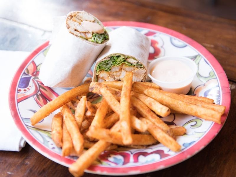 Darna Falafel food